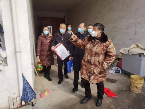 /"e6140ea3a3205ba4ae9b12f35108f63/"