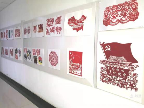 /"adc48159d4ce9bee6d46d70a79add0e/"