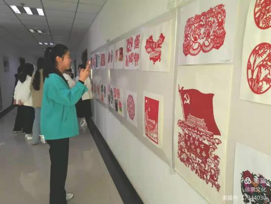 /"ab074c5b49596c5c1b93845b7e0e54f/"