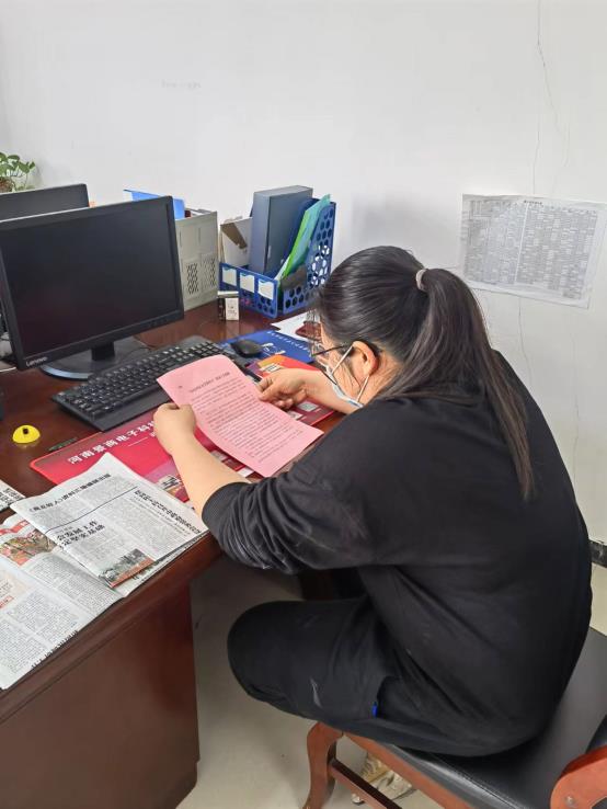 /"8daa86170428265860a9c7e29774e83/"